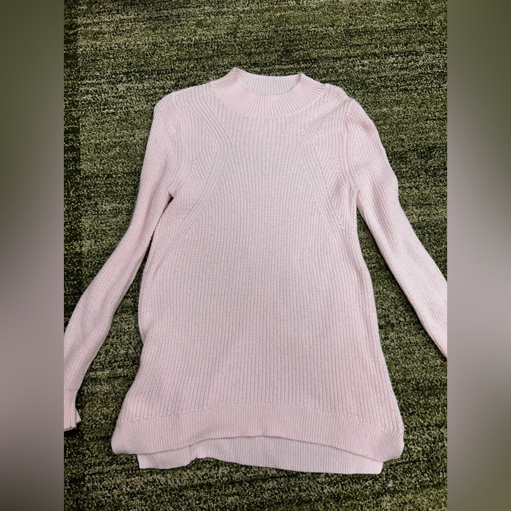 BP. Light pink tunic sweater